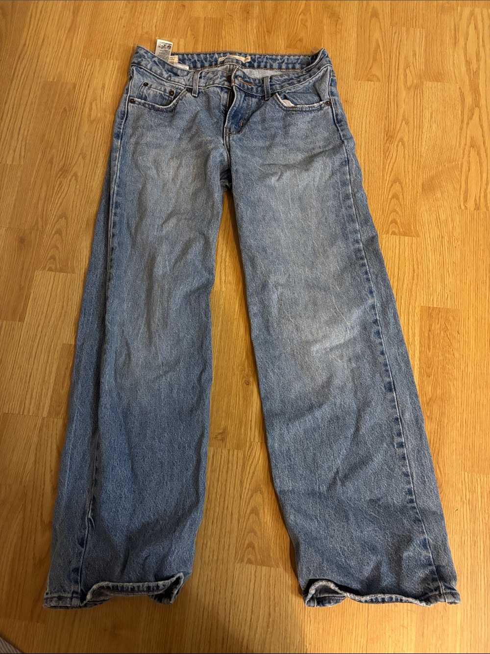 Levi's Straight Leg Jeans in Light Blue Denim